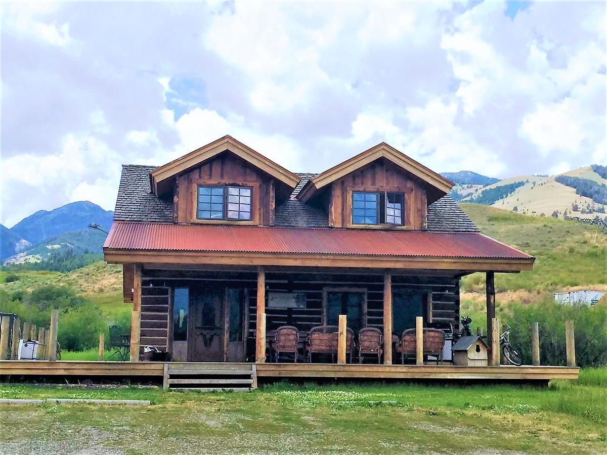 Schoolhouse Cabin Villa Гардинър Екстериор снимка